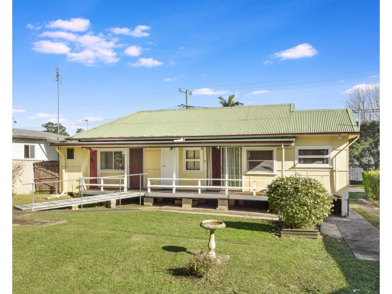 13 Ronald Avenue, Wyoming NSW 2250