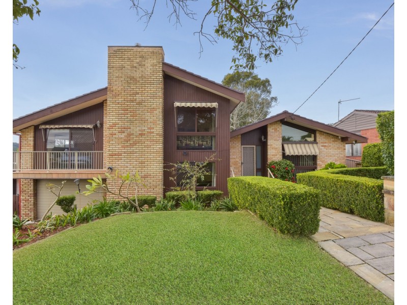 6 Craigend Street, Wyoming NSW 2250