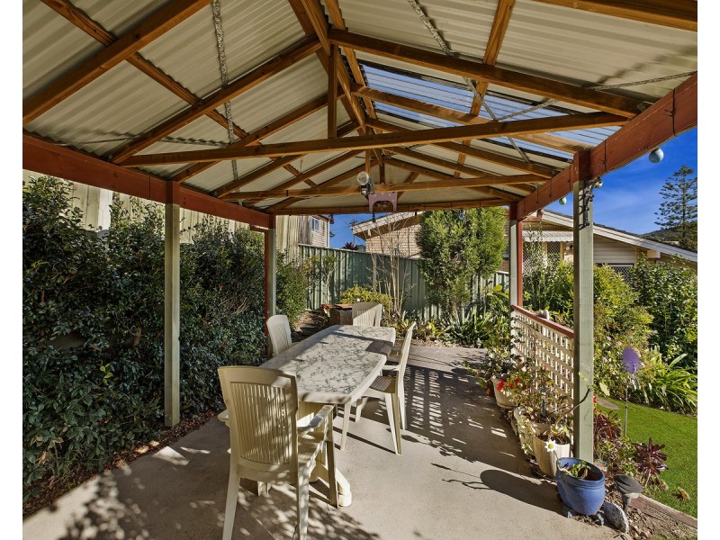 10 Pierce Street, Niagara Park NSW 2250