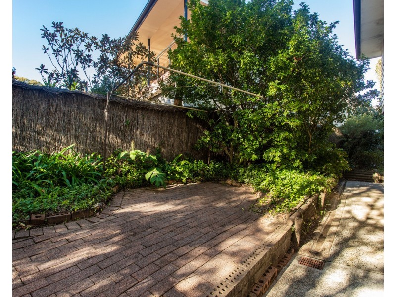 19 Dillon Road, Wamberal NSW 2260
