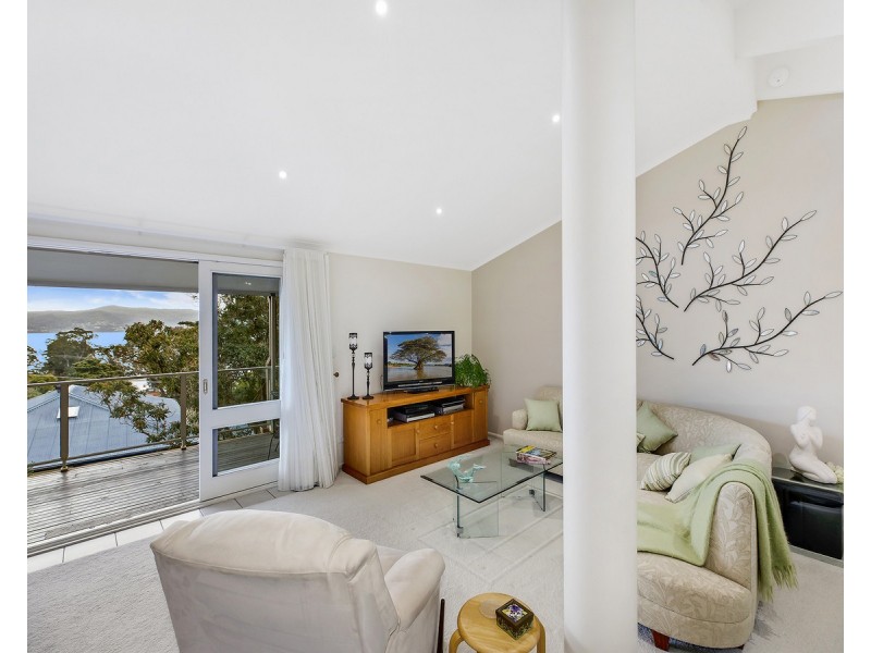 20 Marilyn Parade, Green Point NSW 2251