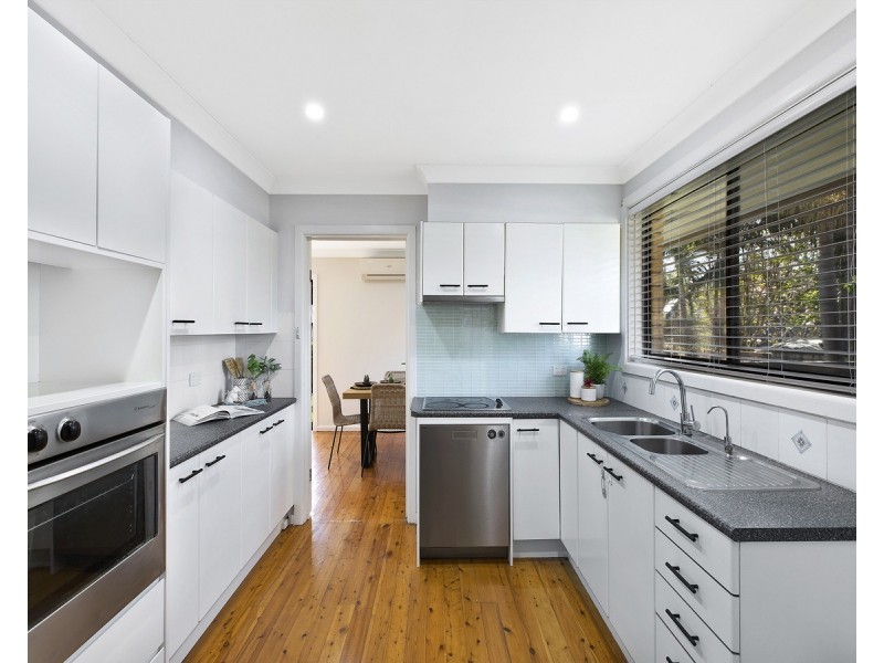 15 Brancourt Crescent, Narara NSW 2250