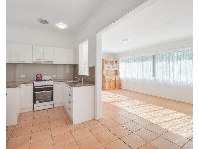 162 Wells Street, Springfield NSW 2250