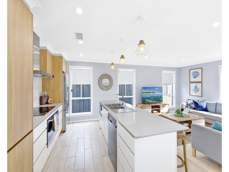 4 Allegra Lane, Narara NSW 2250