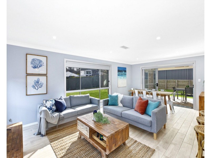 4 Allegra Lane, Narara NSW 2250