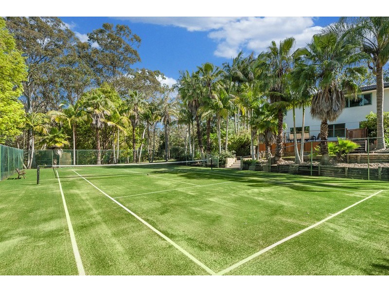 12 Birrerik Road, Wamberal NSW 2260