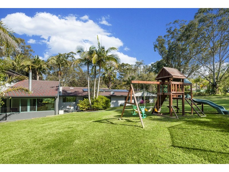 12 Birrerik Road, Wamberal NSW 2260