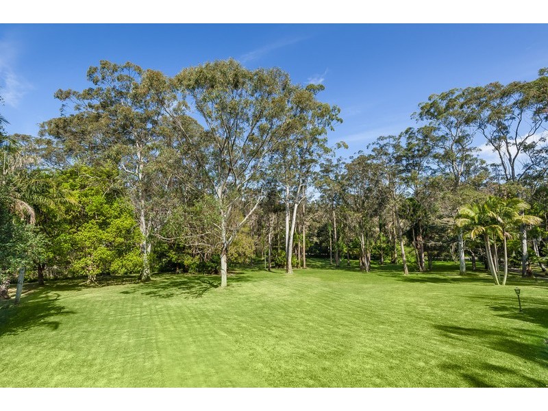 12 Birrerik Road, Wamberal NSW 2260