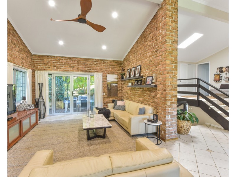 22 Harcourt Place, North Avoca NSW 2260