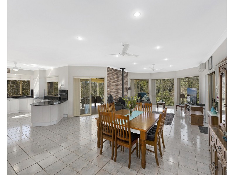 91 Bishendens Road, Lisarow NSW 2250