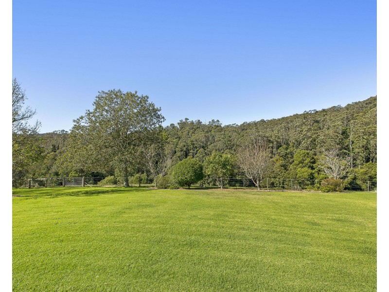 91 Bishendens Road, Lisarow NSW 2250