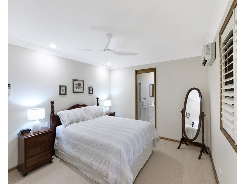 25 Adina Place, Wamberal NSW 2260