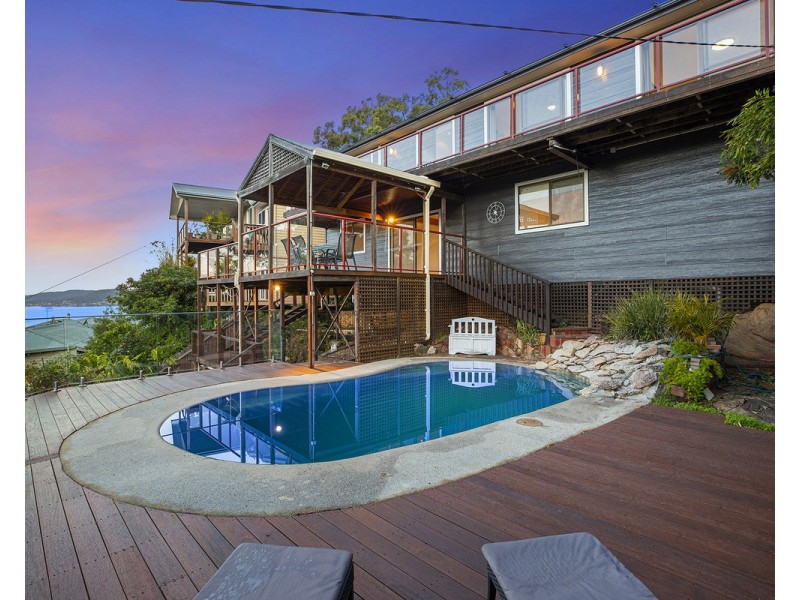 12 Sublime Point Avenue, Tascott NSW 2250