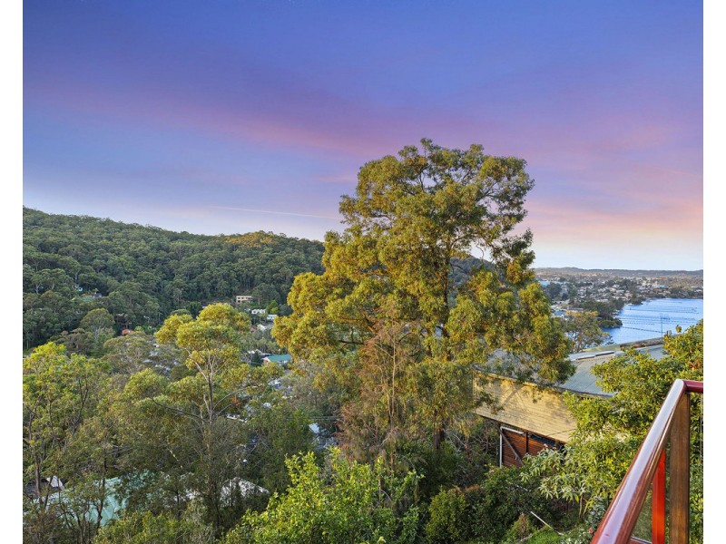 12 Sublime Point Avenue, Tascott NSW 2250