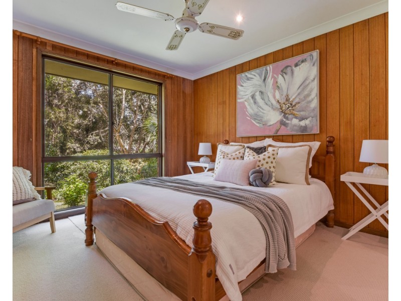 15E Paperbark Close, Wyoming NSW 2250