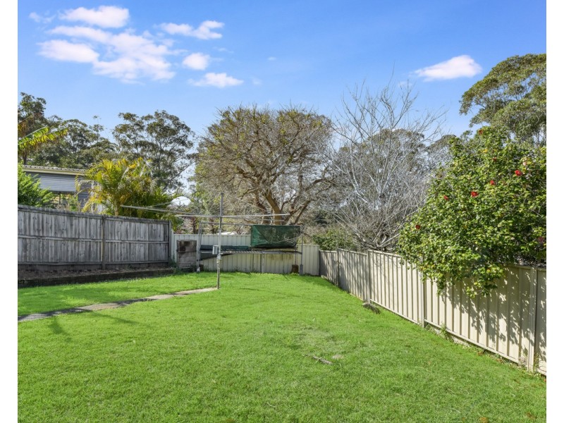 4 Tingira Place, Wyoming NSW 2250