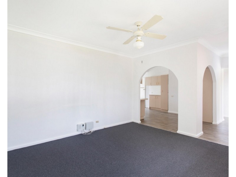 10 Headlam Parade, Springfield NSW 2250