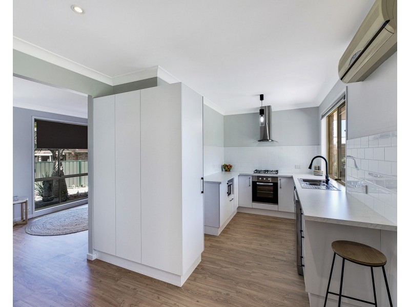 8 Eden Grove, Erina NSW 2250