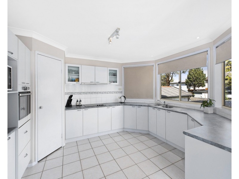 5 Bondi Road, The Entrance North NSW 2261