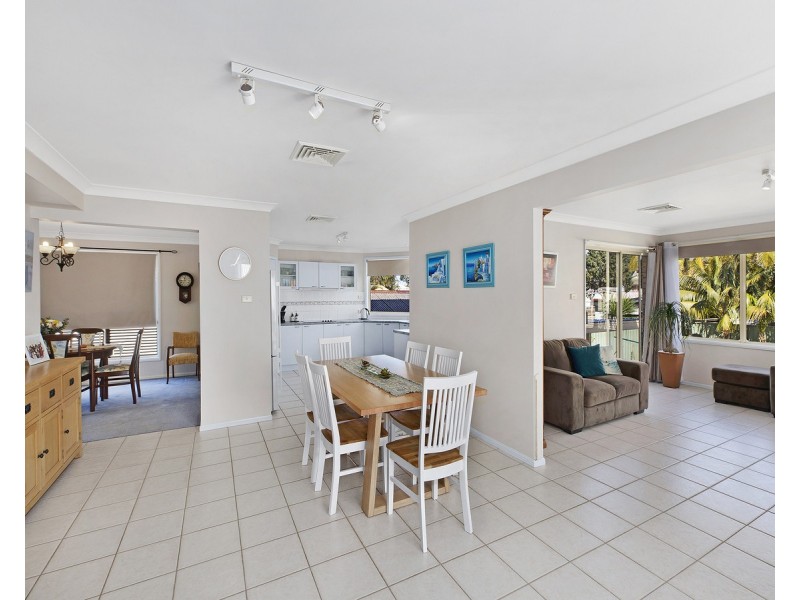 5 Bondi Road, The Entrance North NSW 2261