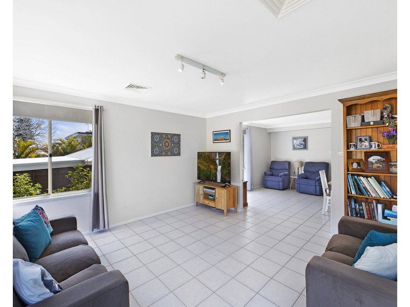 5 Bondi Road, The Entrance North NSW 2261