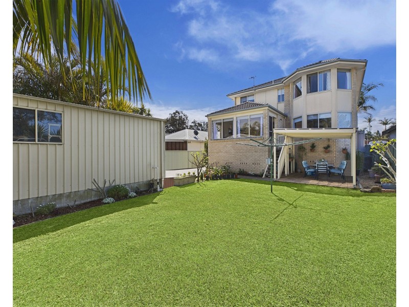 5 Bondi Road, The Entrance North NSW 2261