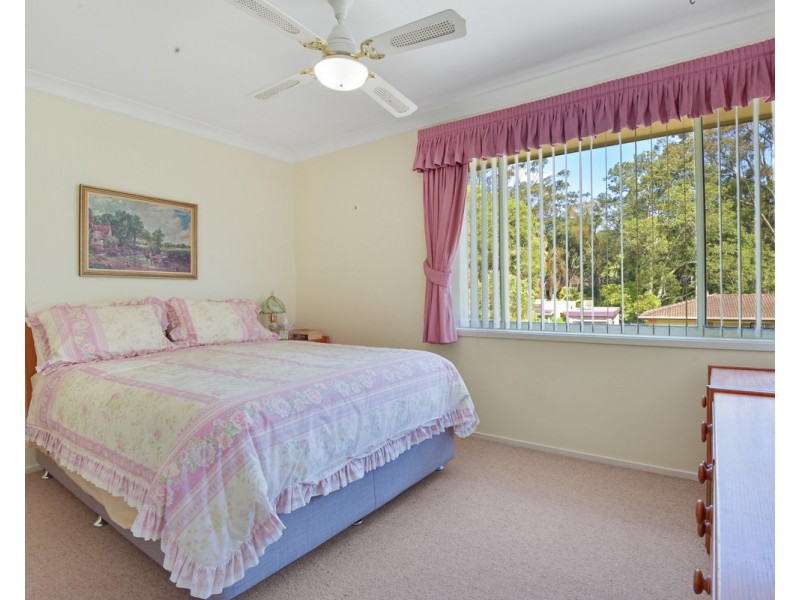 13 Elissa Crescent, Wyoming NSW 2250