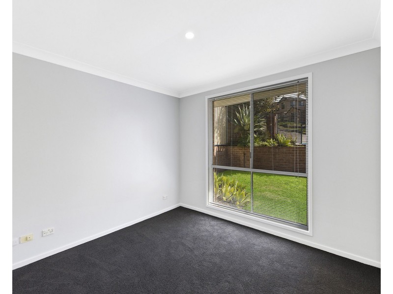 6 Arunta Road, Tuggerah NSW 2259