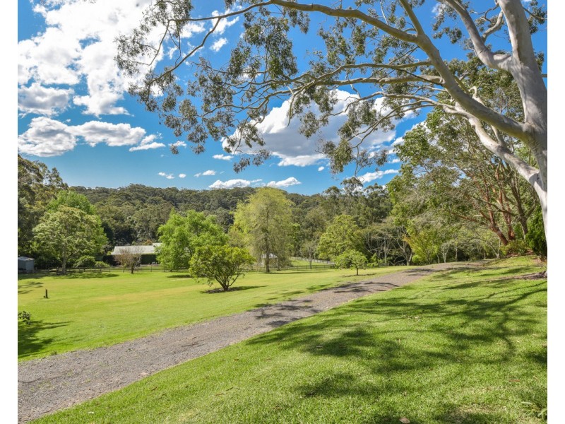 31 Bidjiwong Road, Matcham NSW 2250