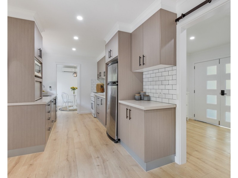 9 Maya Street, Wyoming NSW 2250