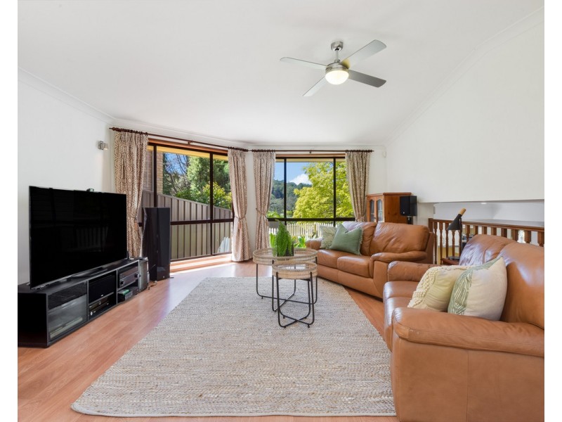 11 Lilac Close, Springfield NSW 2250