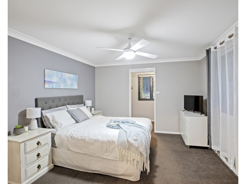 6 Kareel Close, Erina NSW 2250