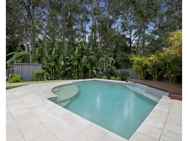 6 Kareel Close, Erina NSW 2250