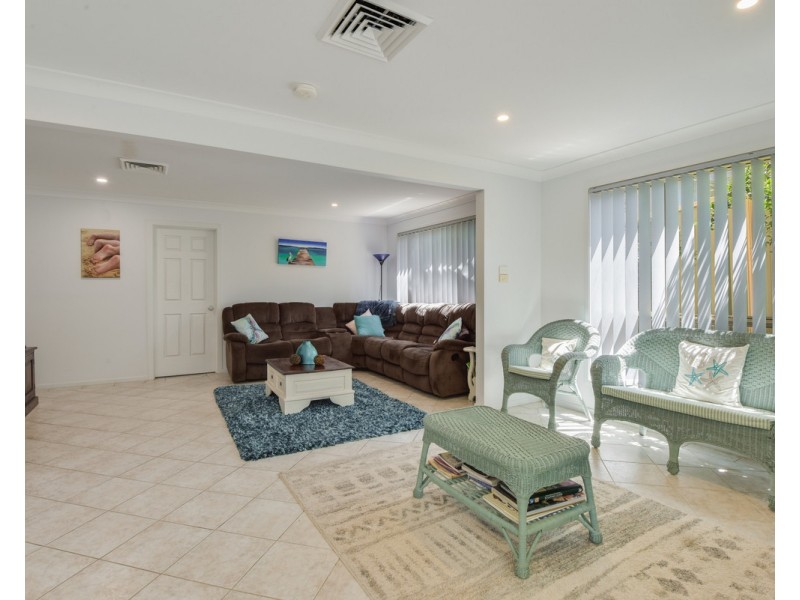 28 Meadow Road, Springfield NSW 2250