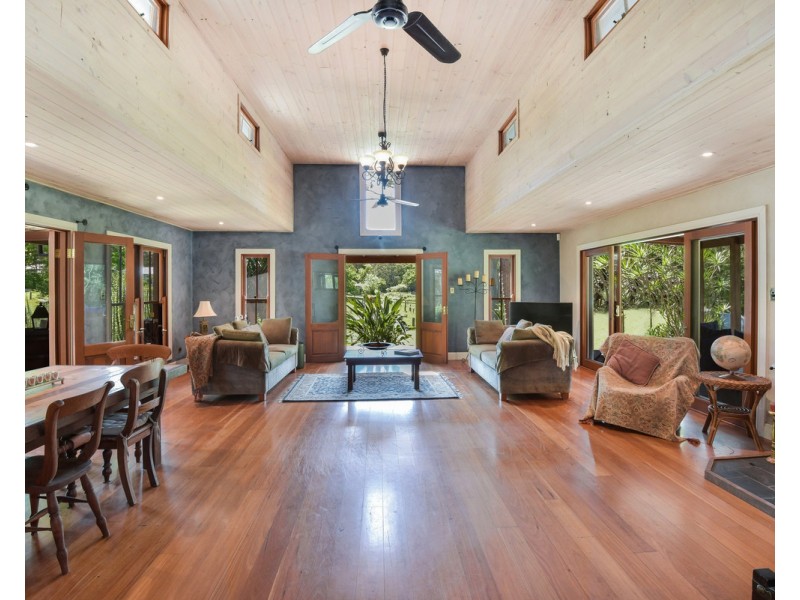 102 Wattle Tree Road, Holgate NSW 2250