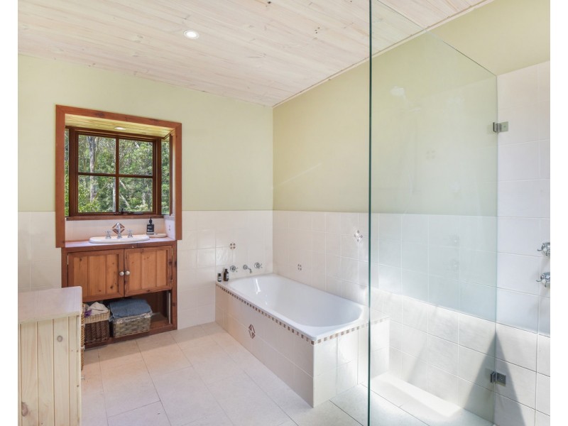 102 Wattle Tree Road, Holgate NSW 2250