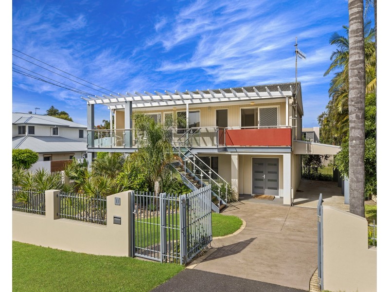11 View Street, North Avoca NSW 2260