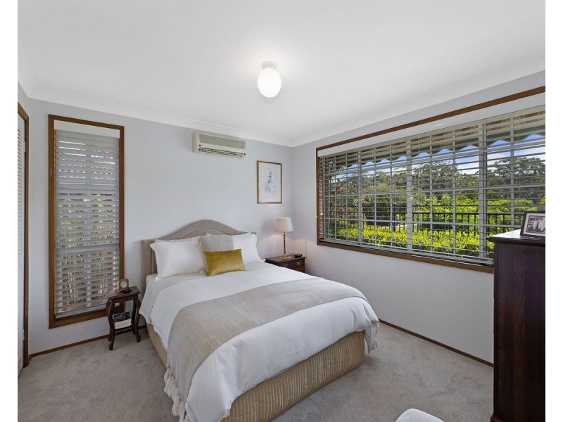 15 Karina Drive, Narara NSW 2250