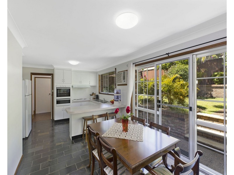 15 Karina Drive, Narara NSW 2250