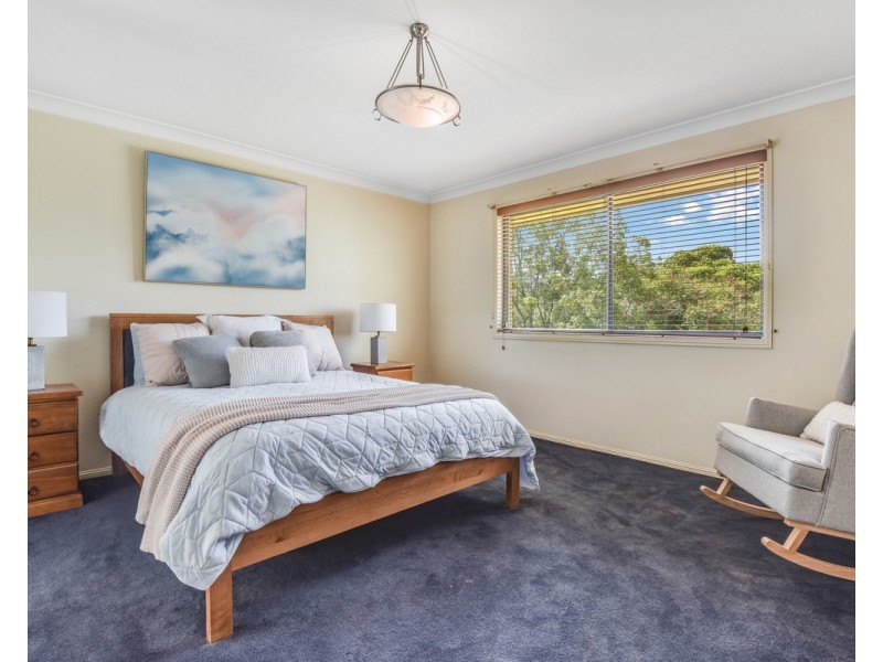 106 Berrys Head Road, Wyoming NSW 2250