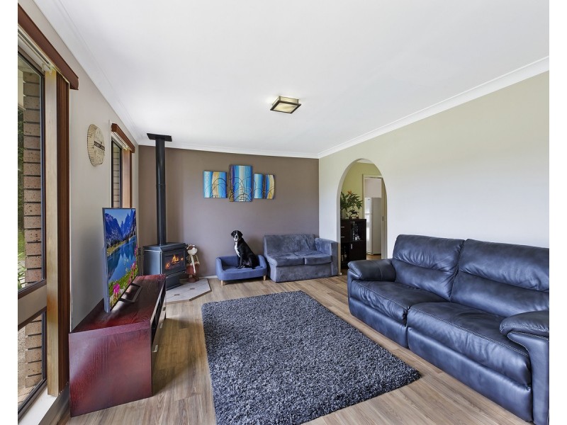 10 Brancourt Crescent, Narara NSW 2250