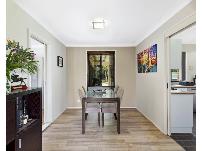 10 Brancourt Crescent, Narara NSW 2250