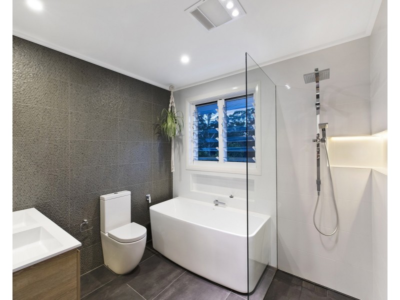 45 James Sea Drive, Green Point NSW 2251