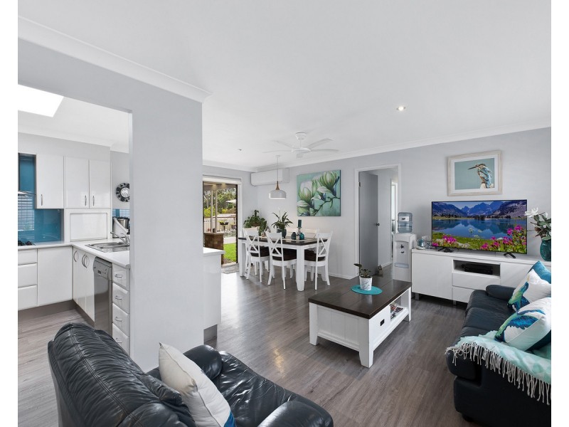 14 Yanderra Crescent, Narara NSW 2250