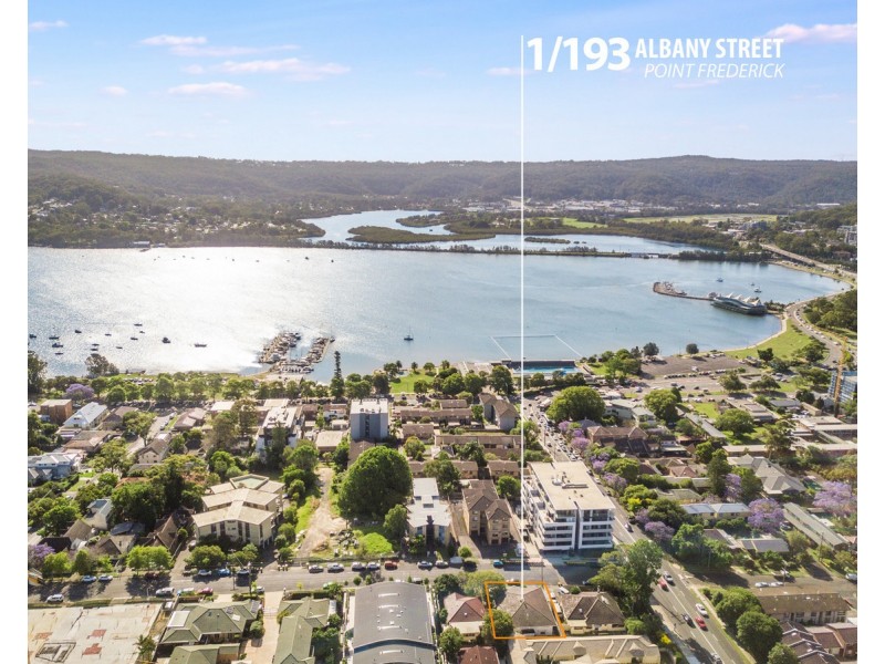 1/193 Albany Street, Point Frederick NSW 2250
