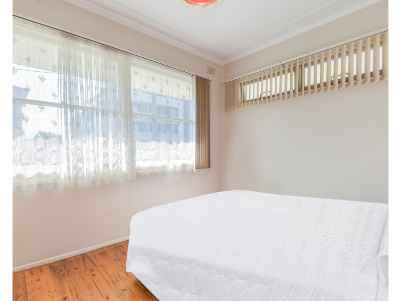 1/193 Albany Street, Point Frederick NSW 2250