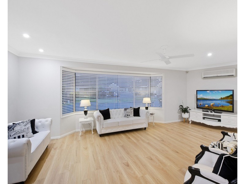 14 Christle Street, Green Point NSW 2251