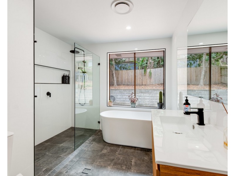 13 Woolard Road, Springfield NSW 2250