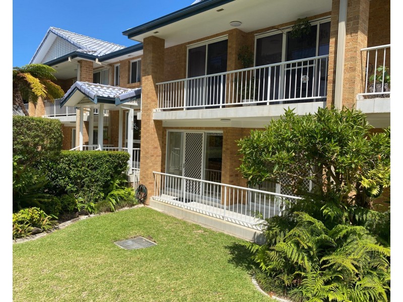 1/30-34 Kurrawyba Avenue, Terrigal NSW 2260