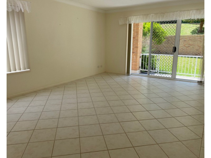 1/30-34 Kurrawyba Avenue, Terrigal NSW 2260